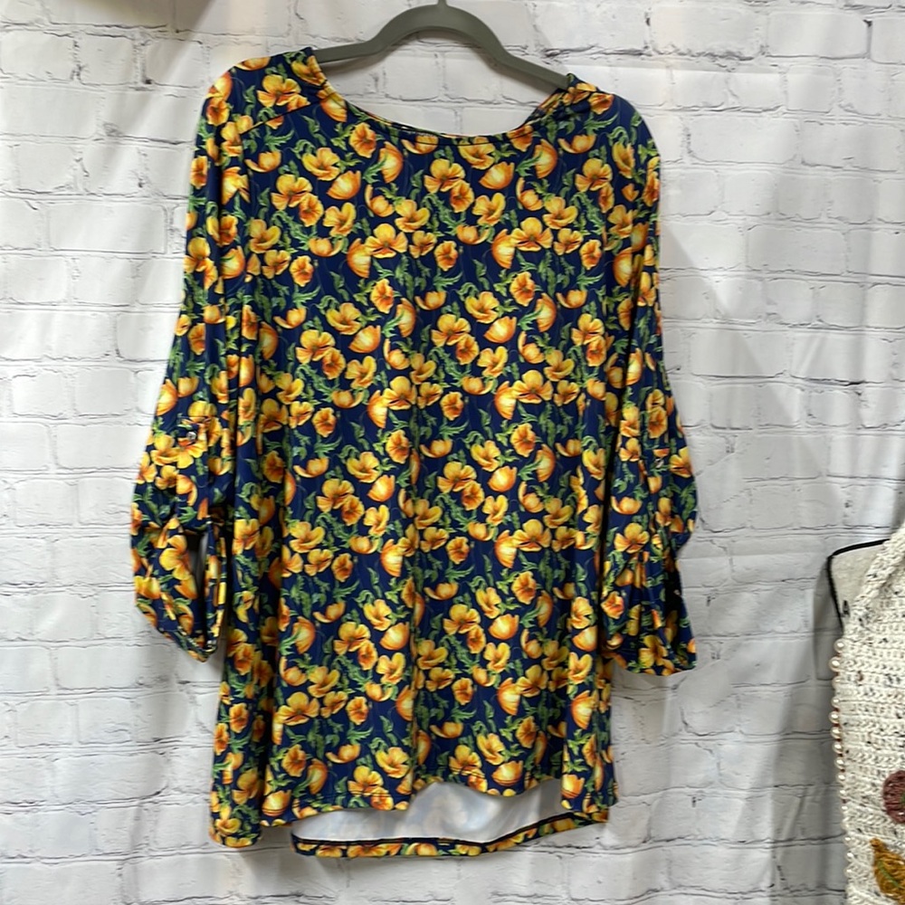 Brooke Shields orange poppy floral XL top